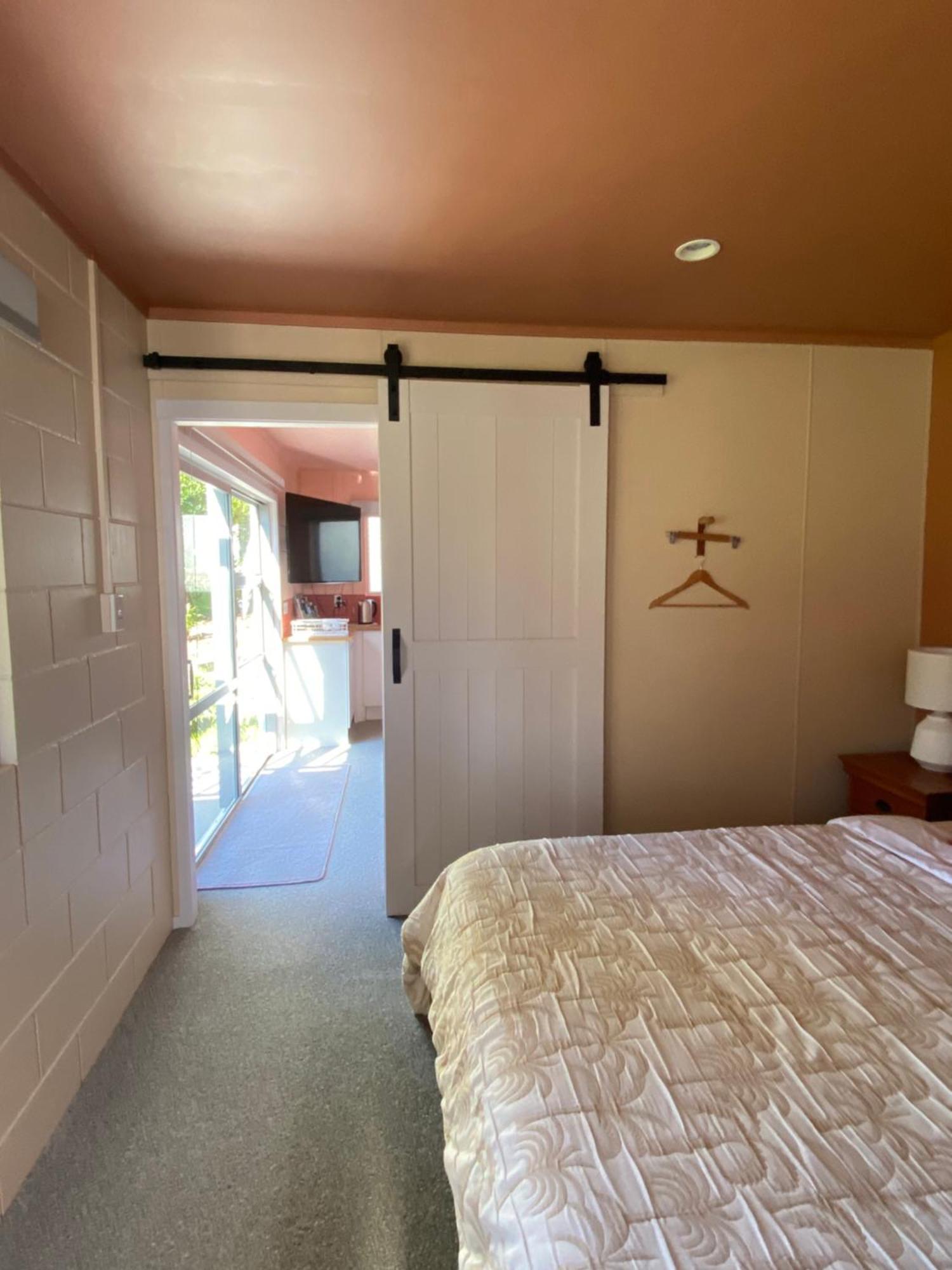 Suite Dreams Тайруа Екстериор снимка