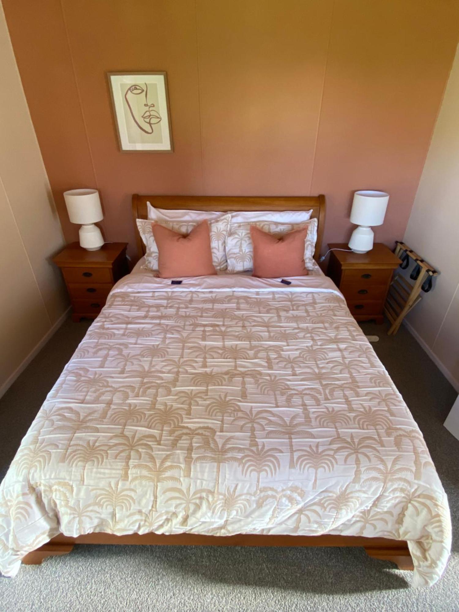 Suite Dreams Тайруа Екстериор снимка