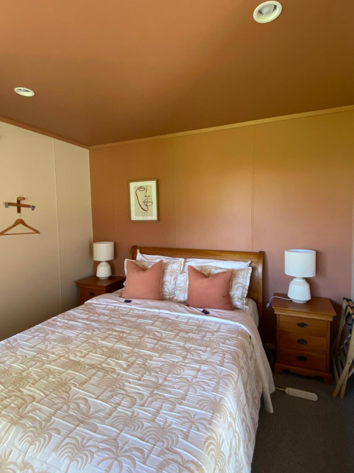 Suite Dreams Тайруа Екстериор снимка